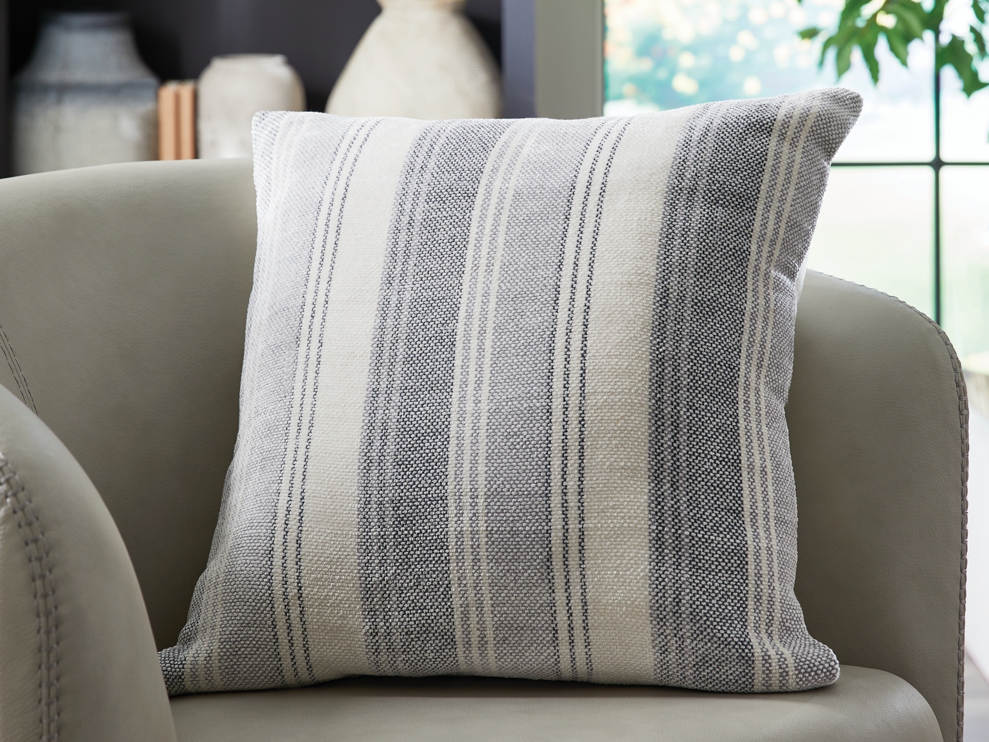 Pillow (Set Of 4)