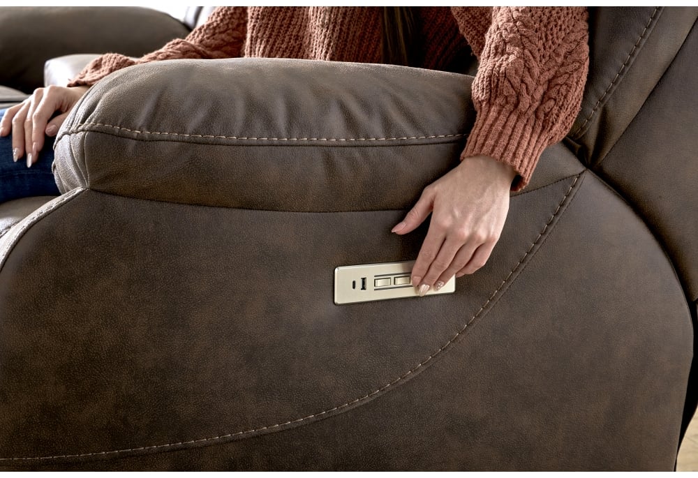 ZERO GRAVITY WALL-SAVER RECLINER