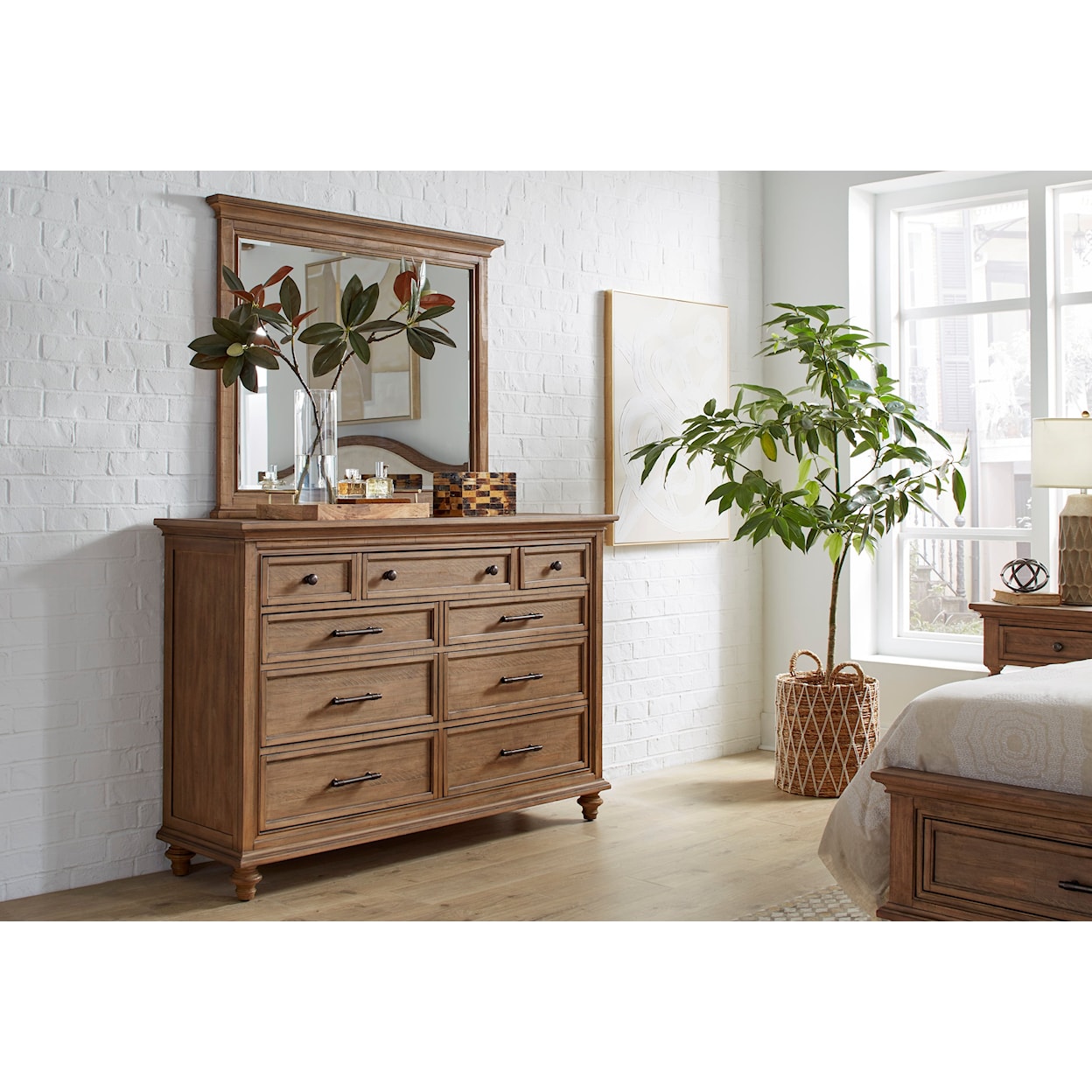 Aspenhome Hensley 9-Drawer Dresser