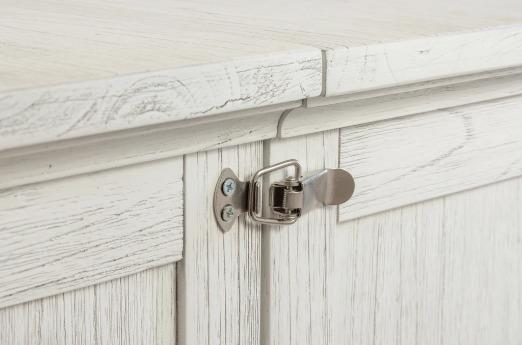 Sea Winds Trading Company Surfside Surfside Cabinet Bed