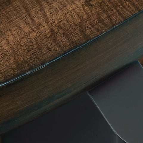 Signature Design by Ashley Kraeburn Coffee Table