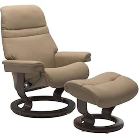 Small Reclining Chair with Classic Base