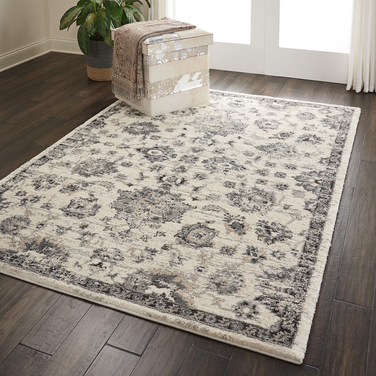 Nourison Fusion 5'3" x 7'3"  Rug