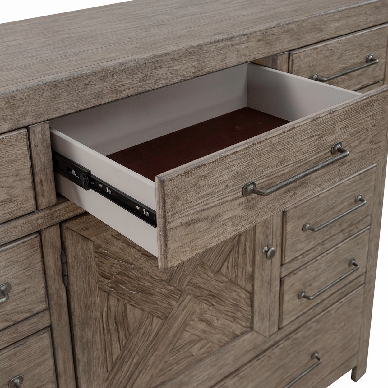 Liberty Furniture Skyview Lodge 11-Drawer Chesser