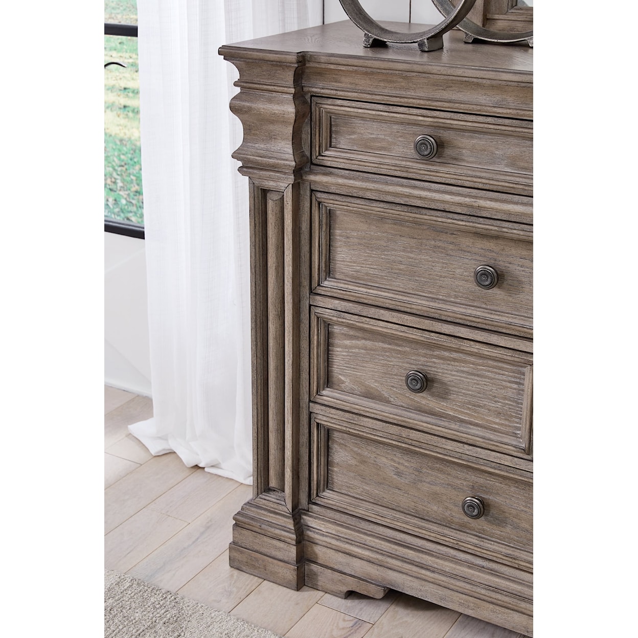 Signature Design by Ashley Blairhurst Dresser