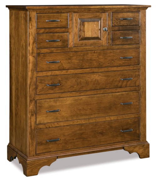 Traditional 8-Drawer Chest