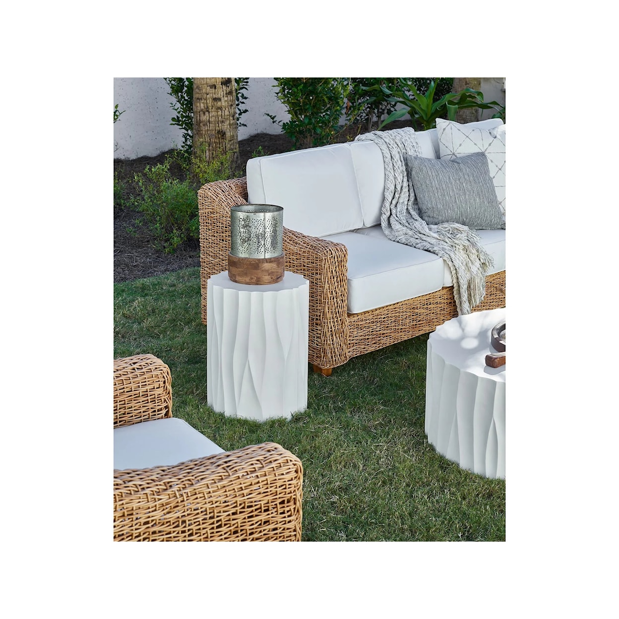 Universal Coastal Living Outdoor Outdoor Table