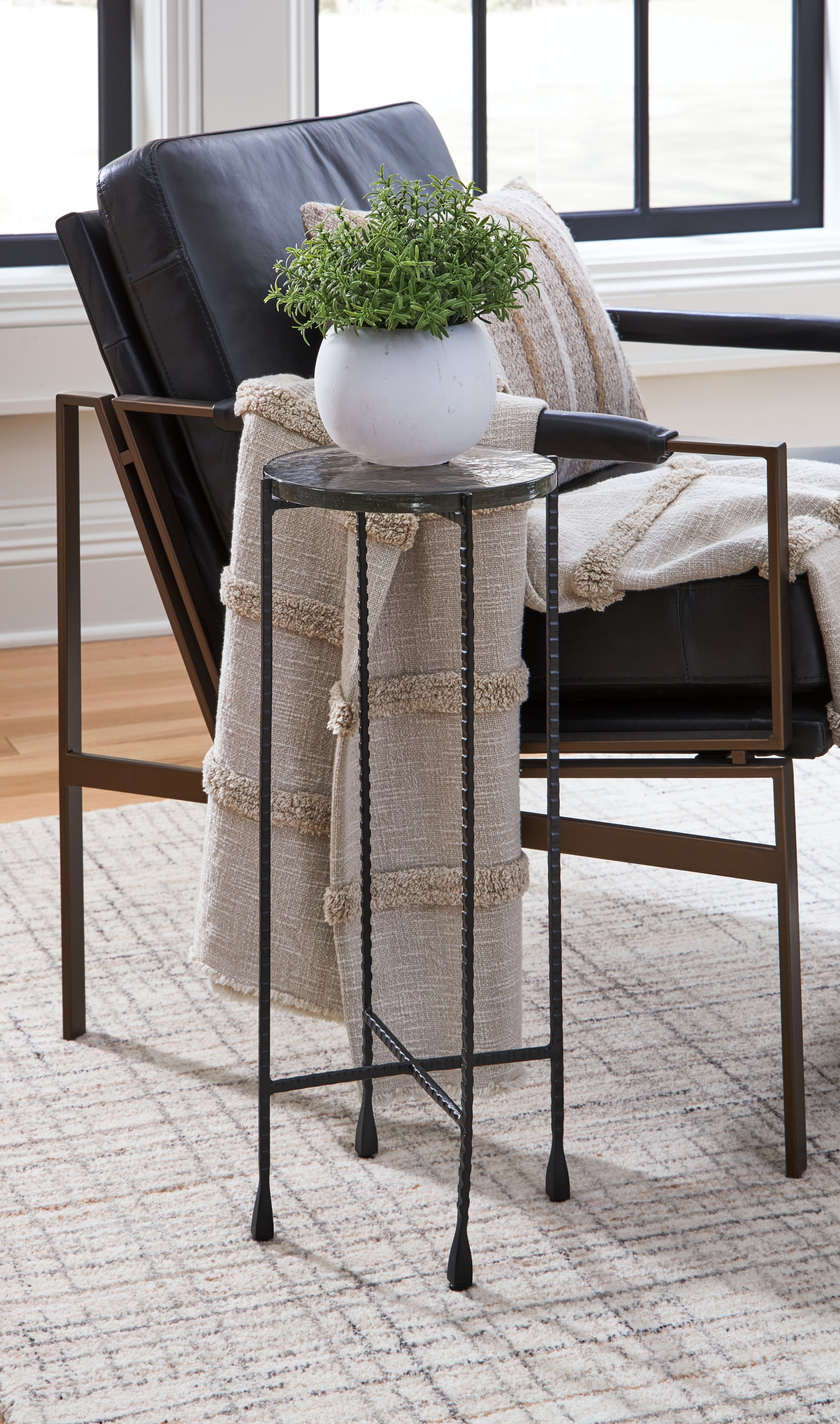 Accent Table