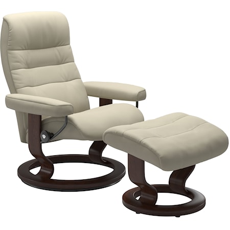 Medium Recliner with Classic Base