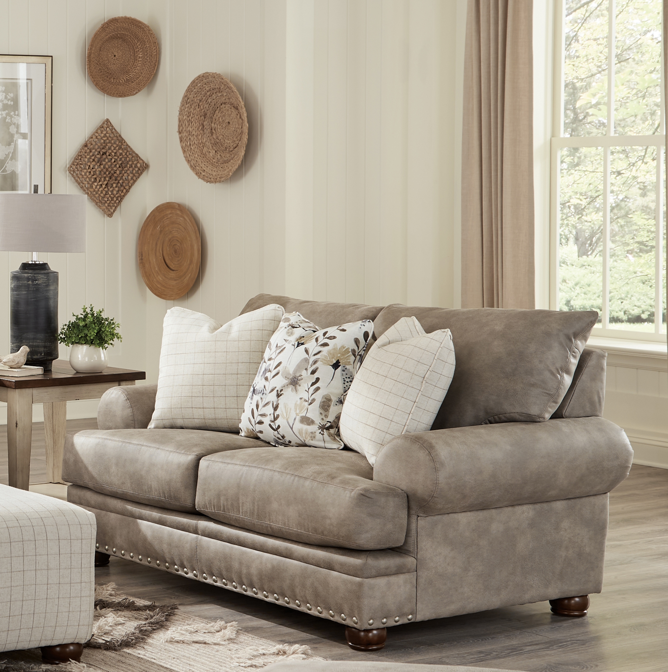 Jackson Furniture Briarcliff Loveseat