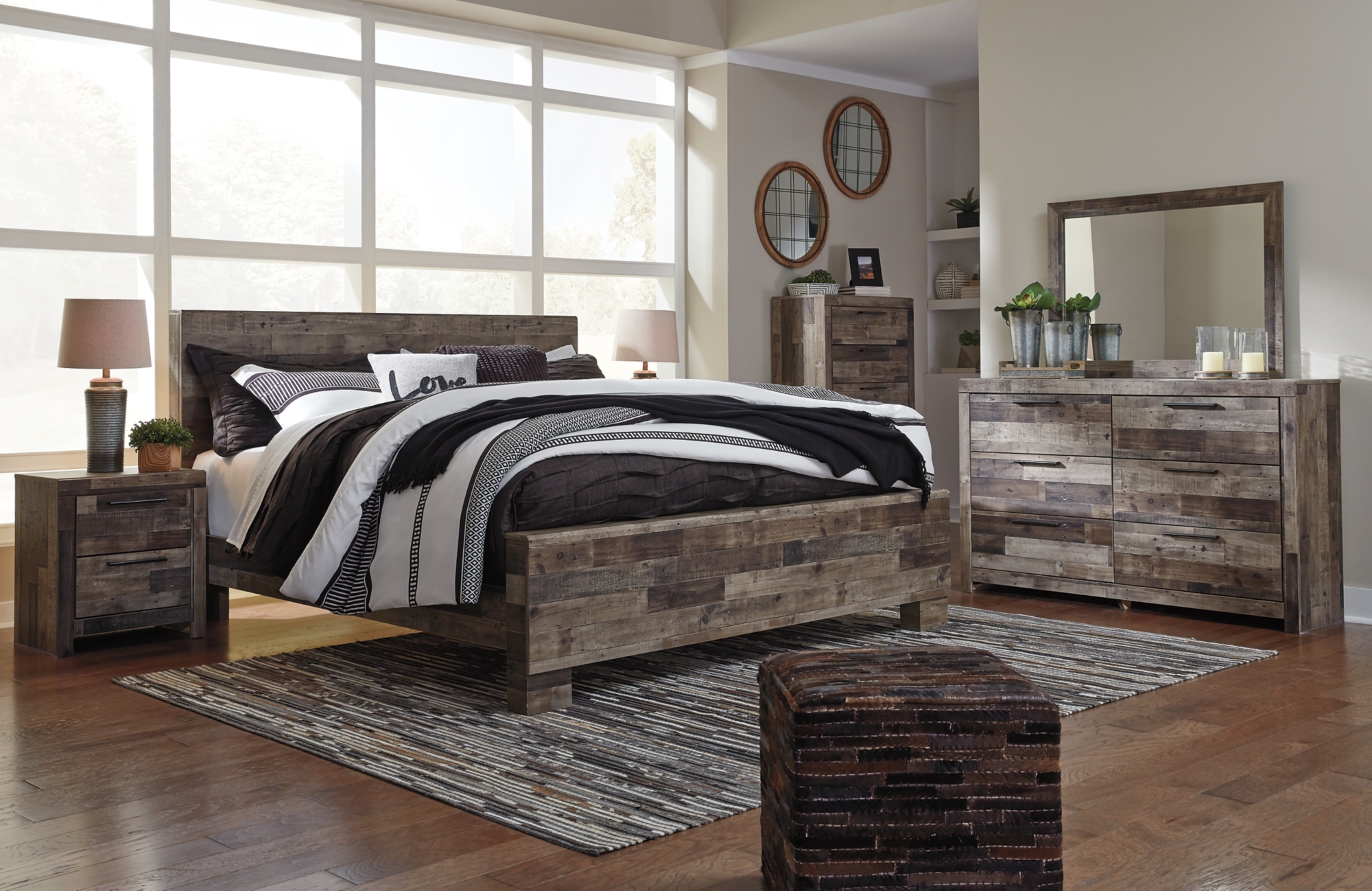 Ashley Derekson King Panel Bed