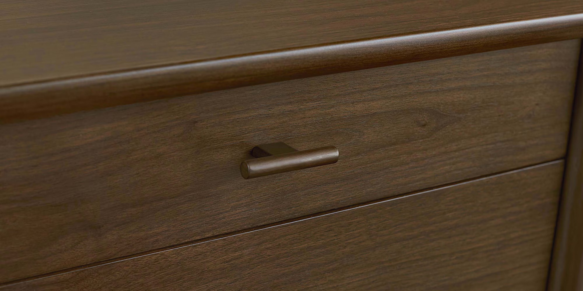 Bassett Copenhagen 3 Drawer Nightstand