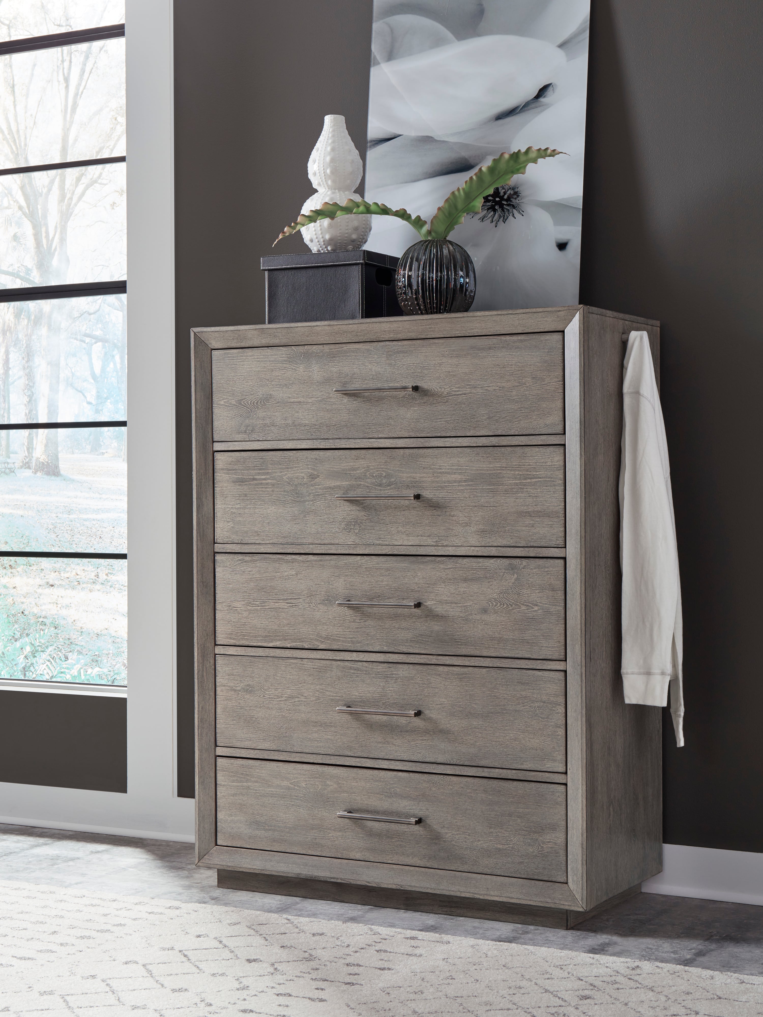 Aspenhome Platinum 5-Drawer Chest