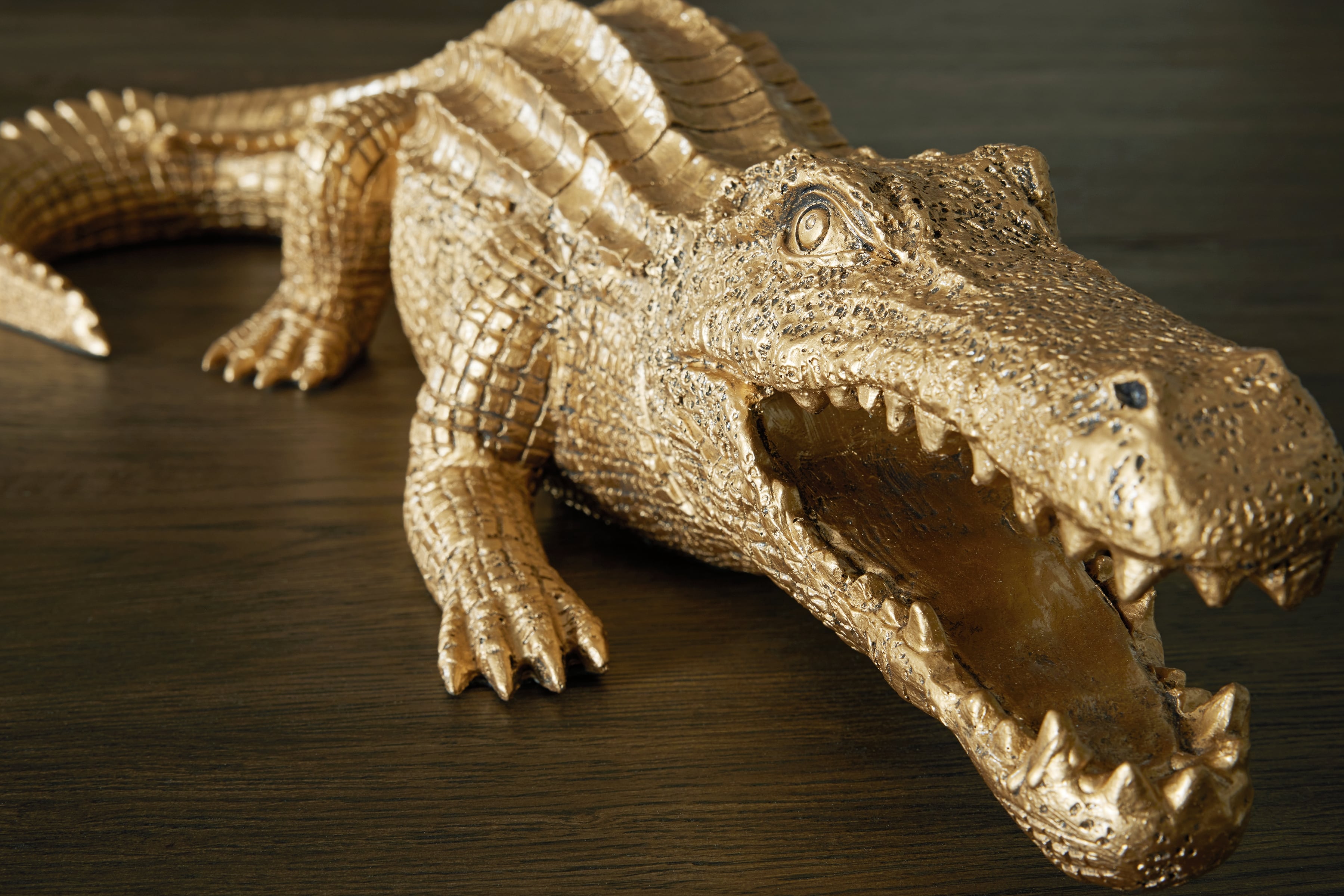 Signature Design by Ashley Lauretman Sculpture