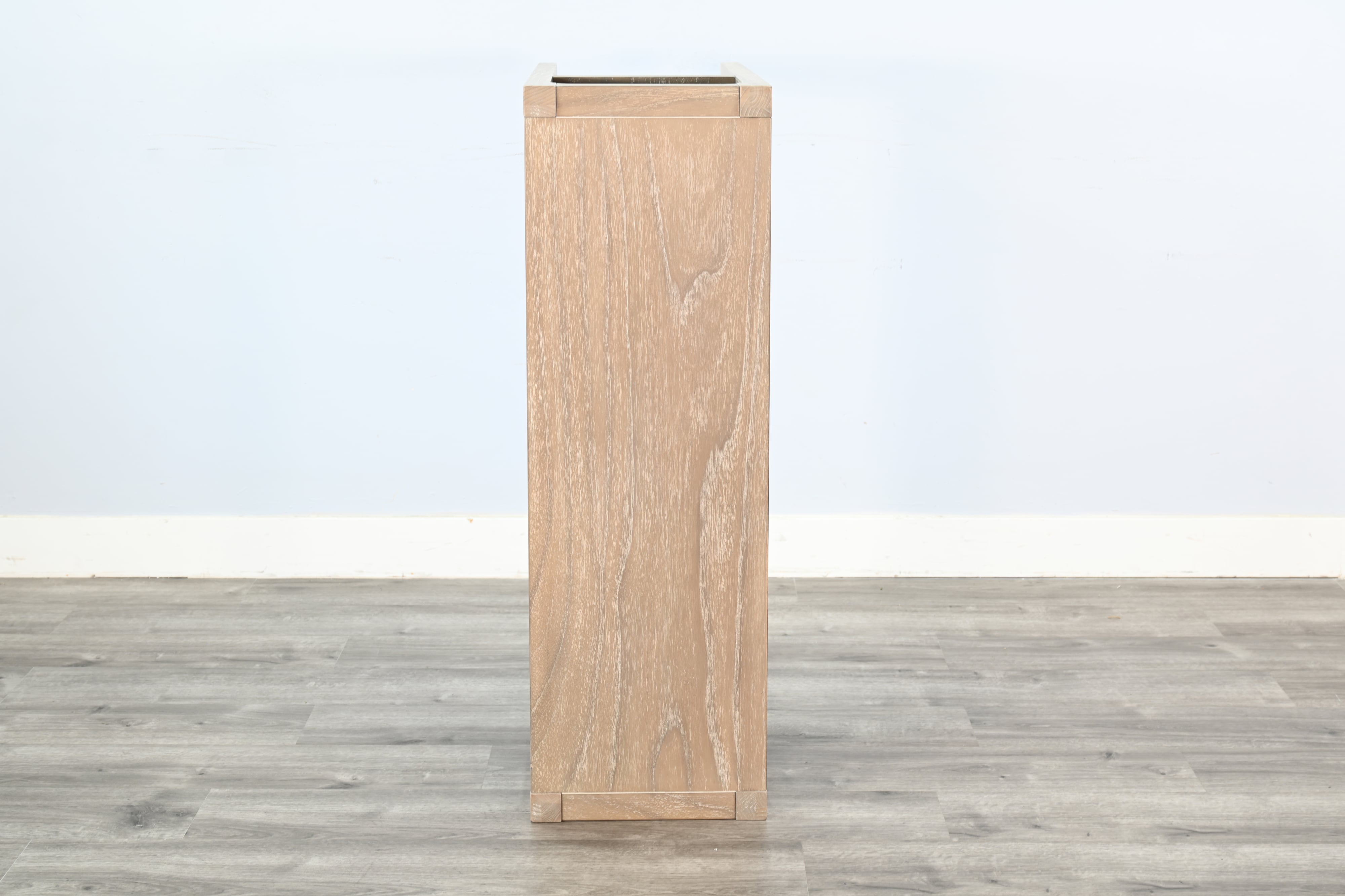 Sunny Designs 3194 Sofa Table