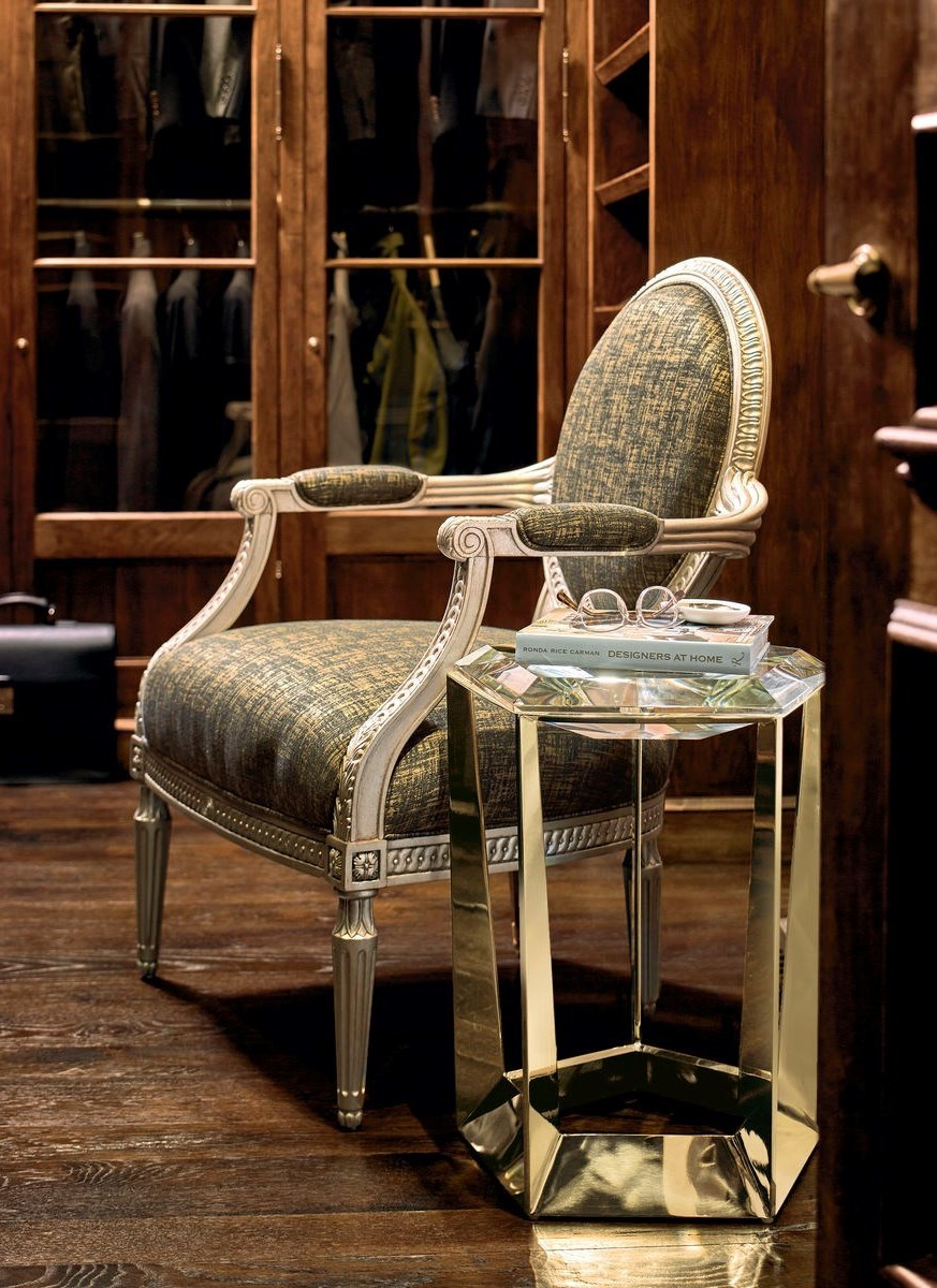 Caracole Signature The Gem Side