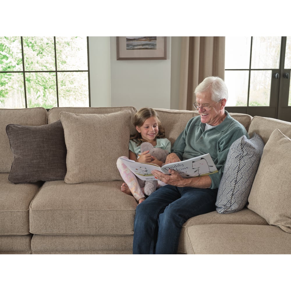 La-Z-Boy Collins Sectional Sofa with Storage Chaise