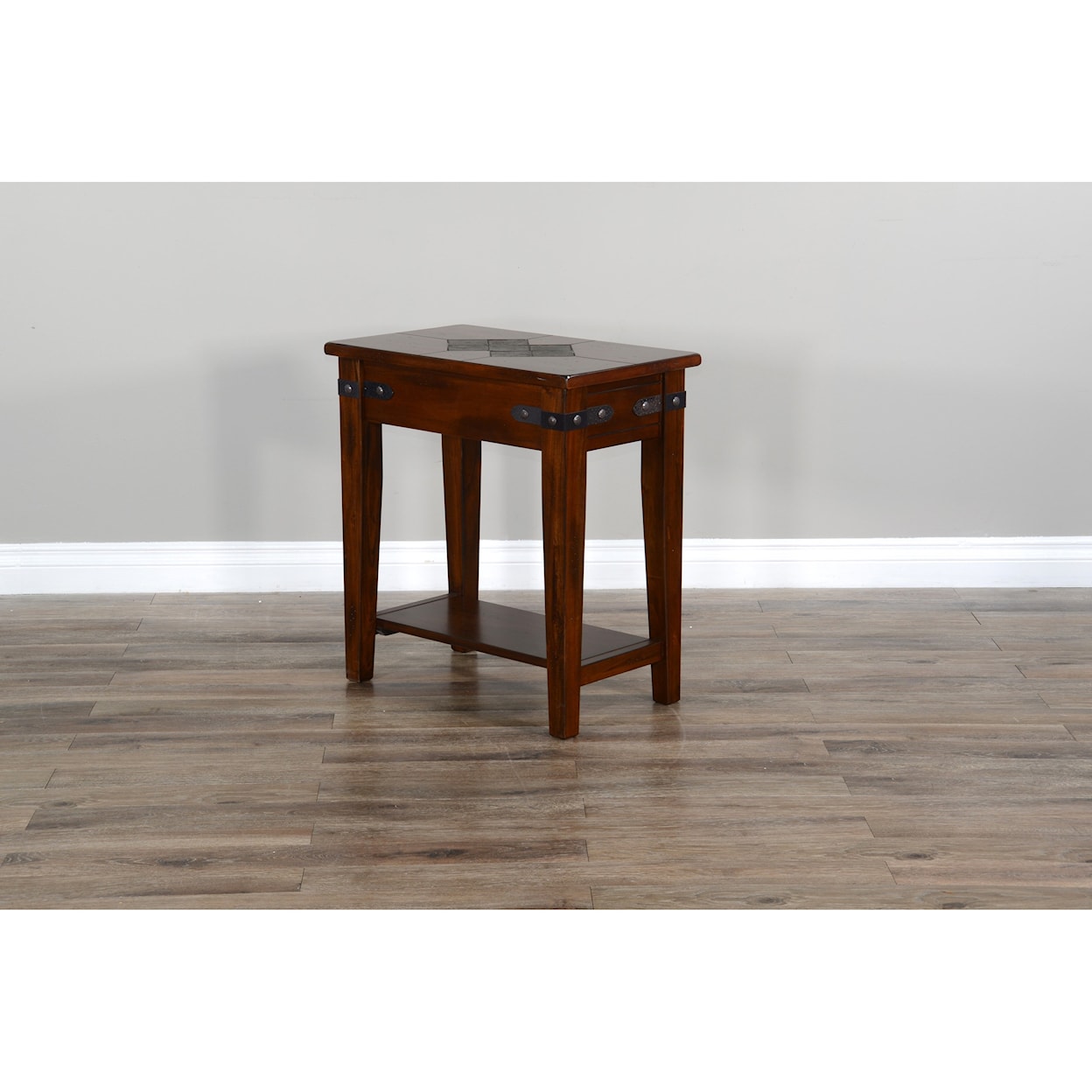Sunny Designs 12136 Chair Side Table