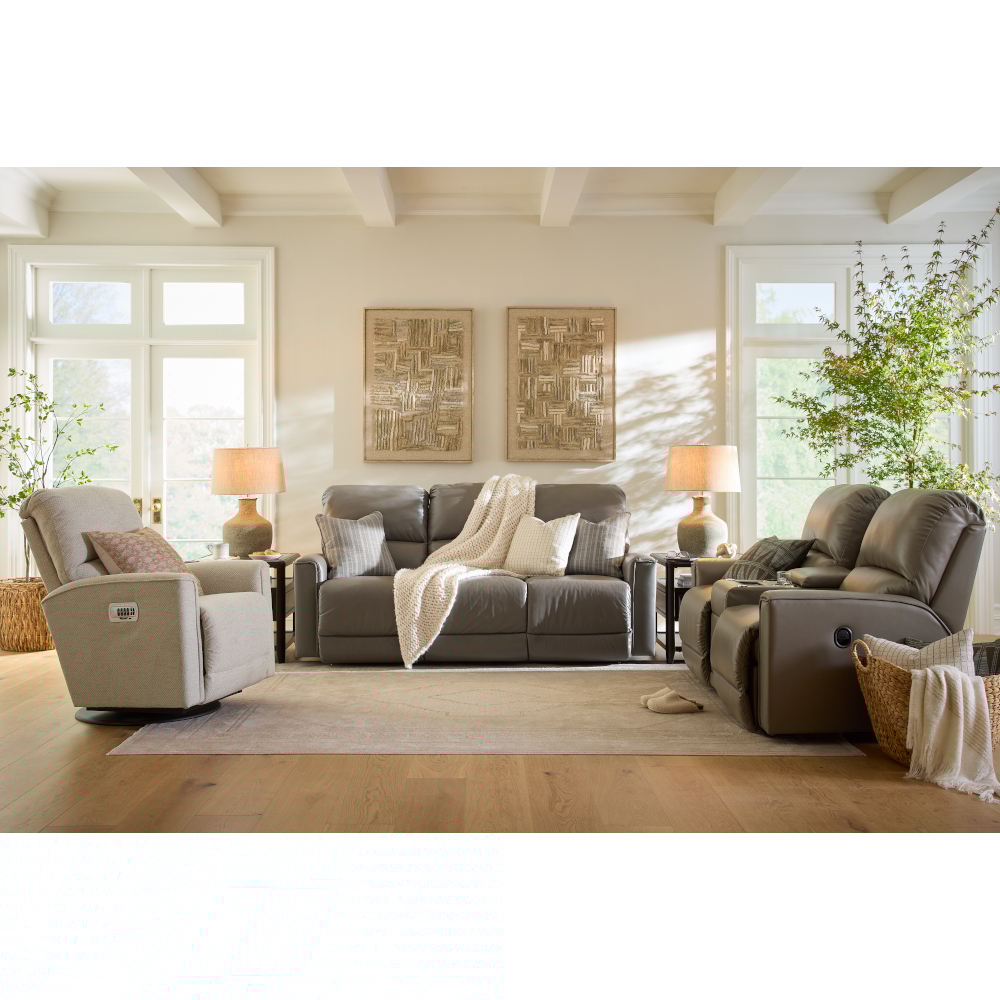 La-Z-Boy Cade Power Reclining Sofa w/ Headrest