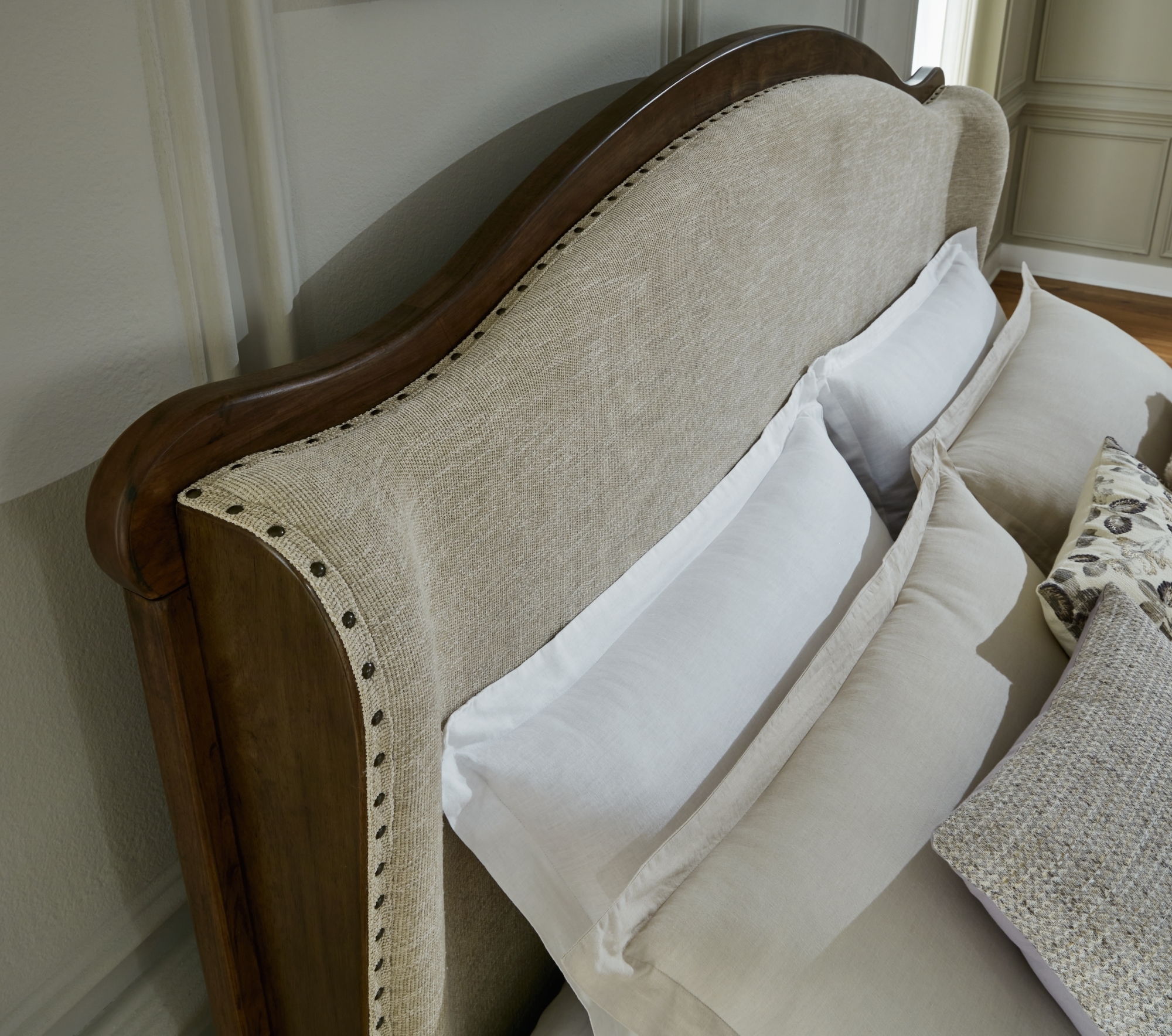 Ashley Sturlayne King Upholstered Panel Bed