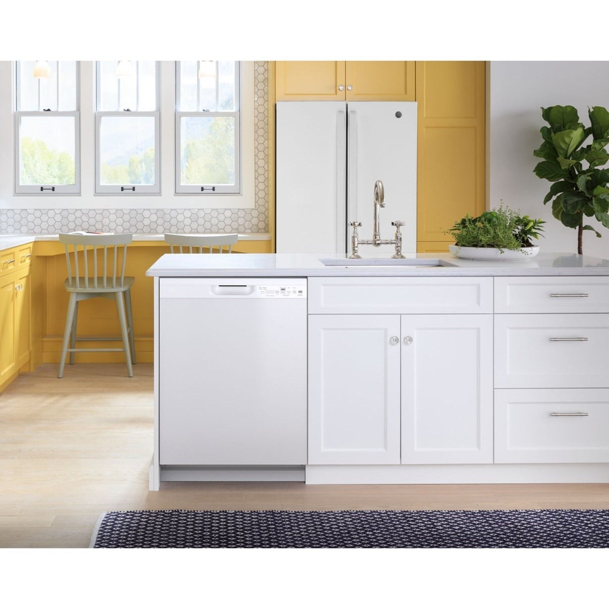 GE Appliances Dishwashers Built In Dishwasher