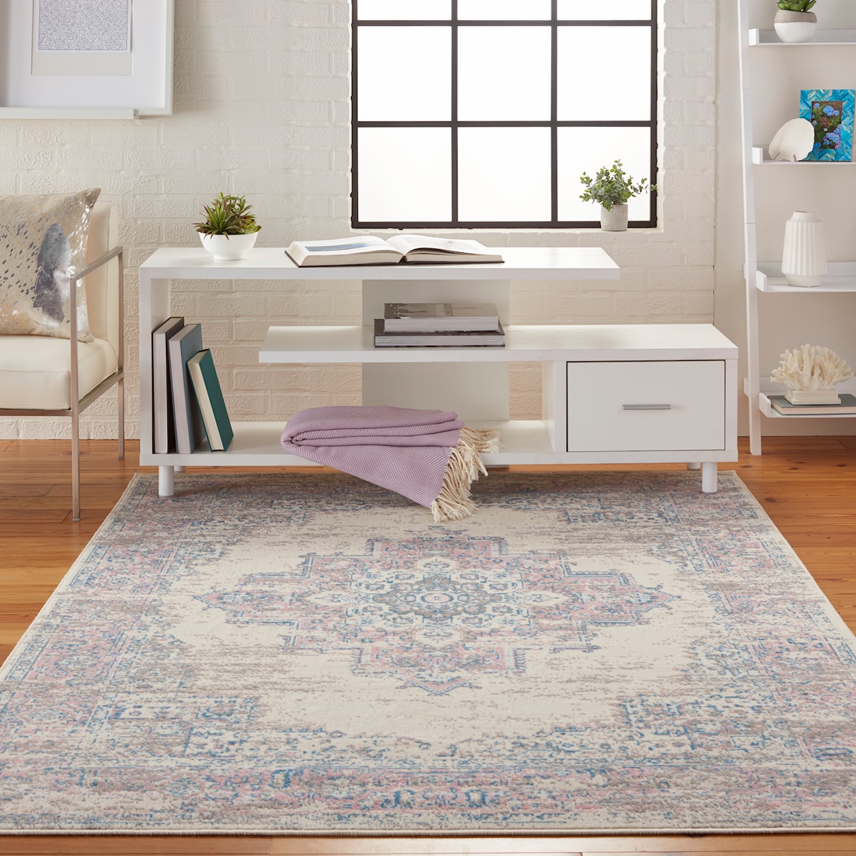 Nourison Grafix 5'3" x 7'3"  Rug