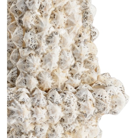 White & Black Shell Obelisk