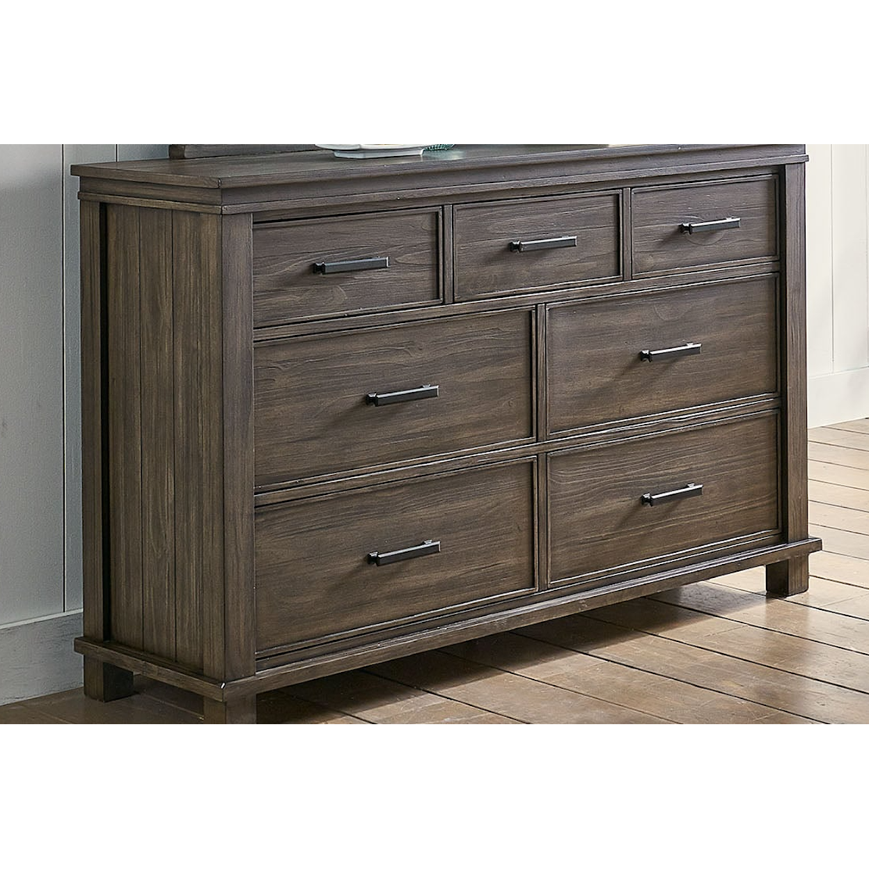 AAmerica Glacier Point 7-Drawer Dresser