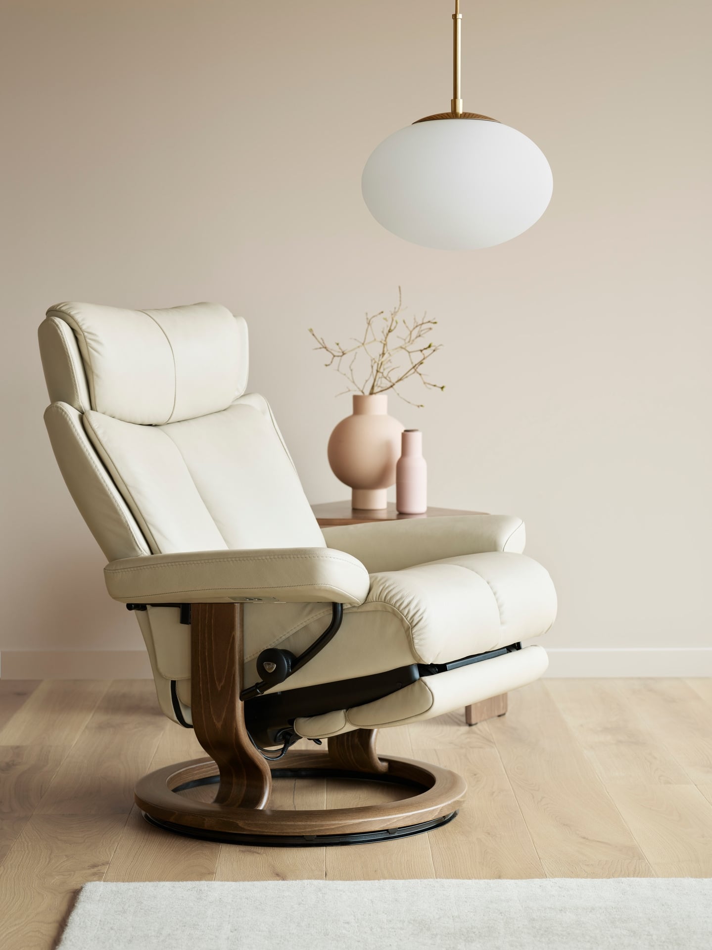 Magic Large Power Recliner