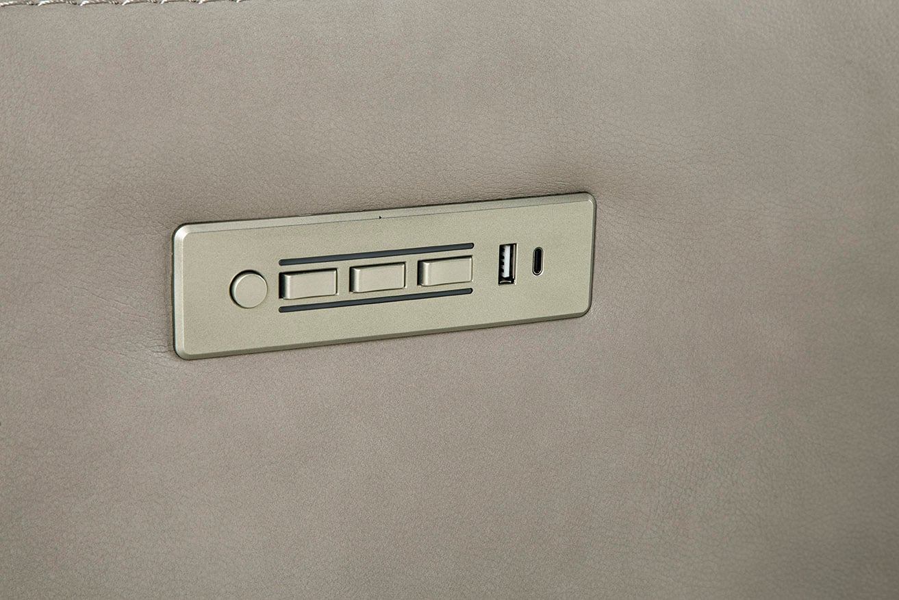 ZERO GRAVITY WALL-SAVER RECLINER