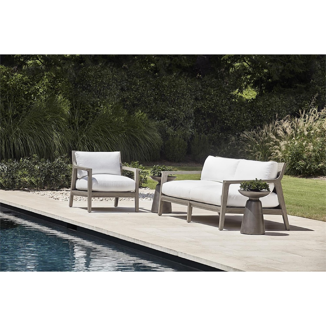 Bernhardt Bernhardt Exteriors Catalan Outdoor Accent Table