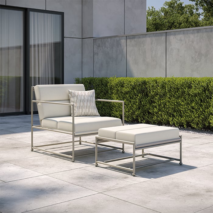 Glendale Cushioned Sling Lounge Chair