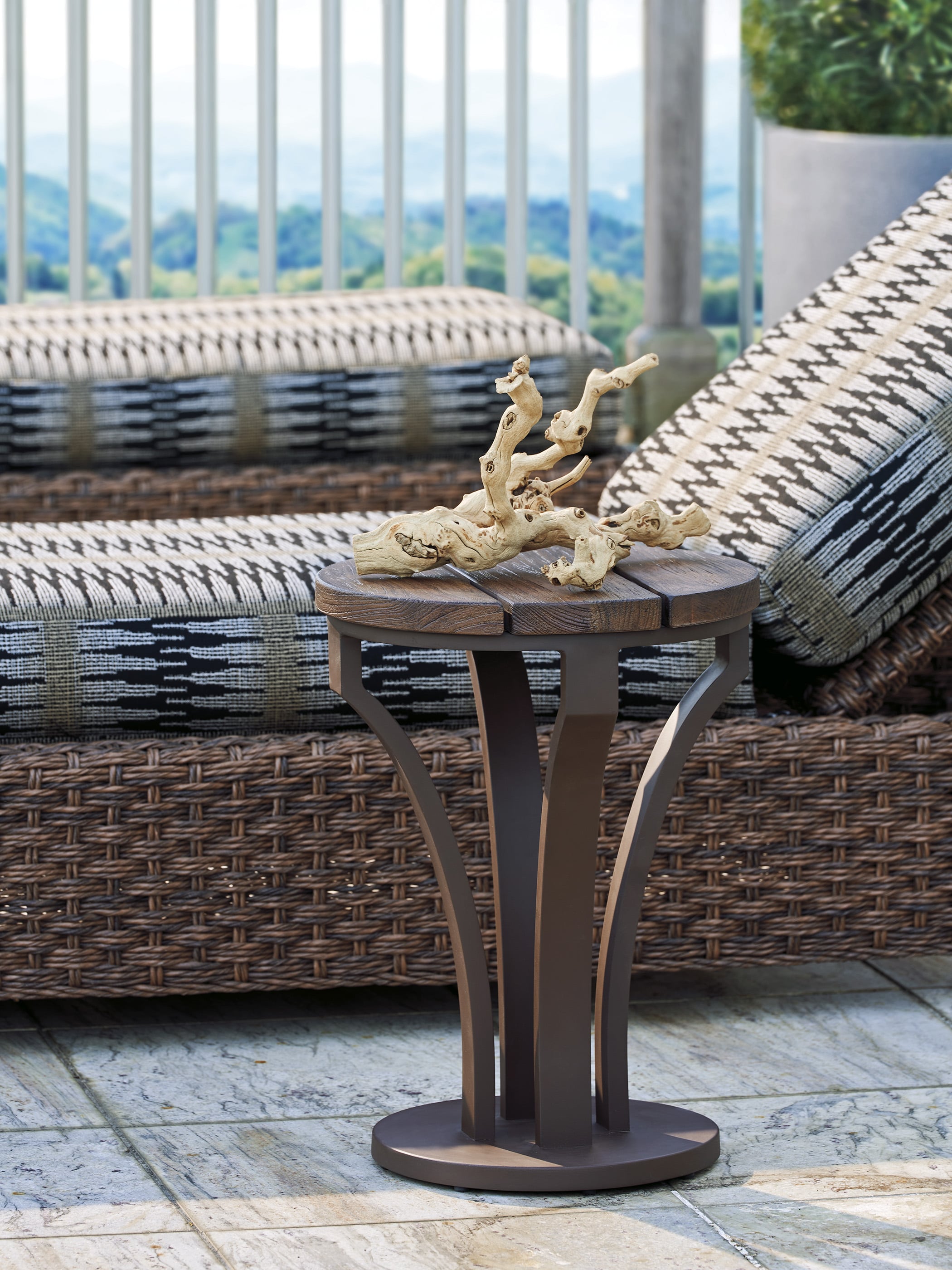 Tommy Bahama Outdoor Living Kilimanjaro Accent Table