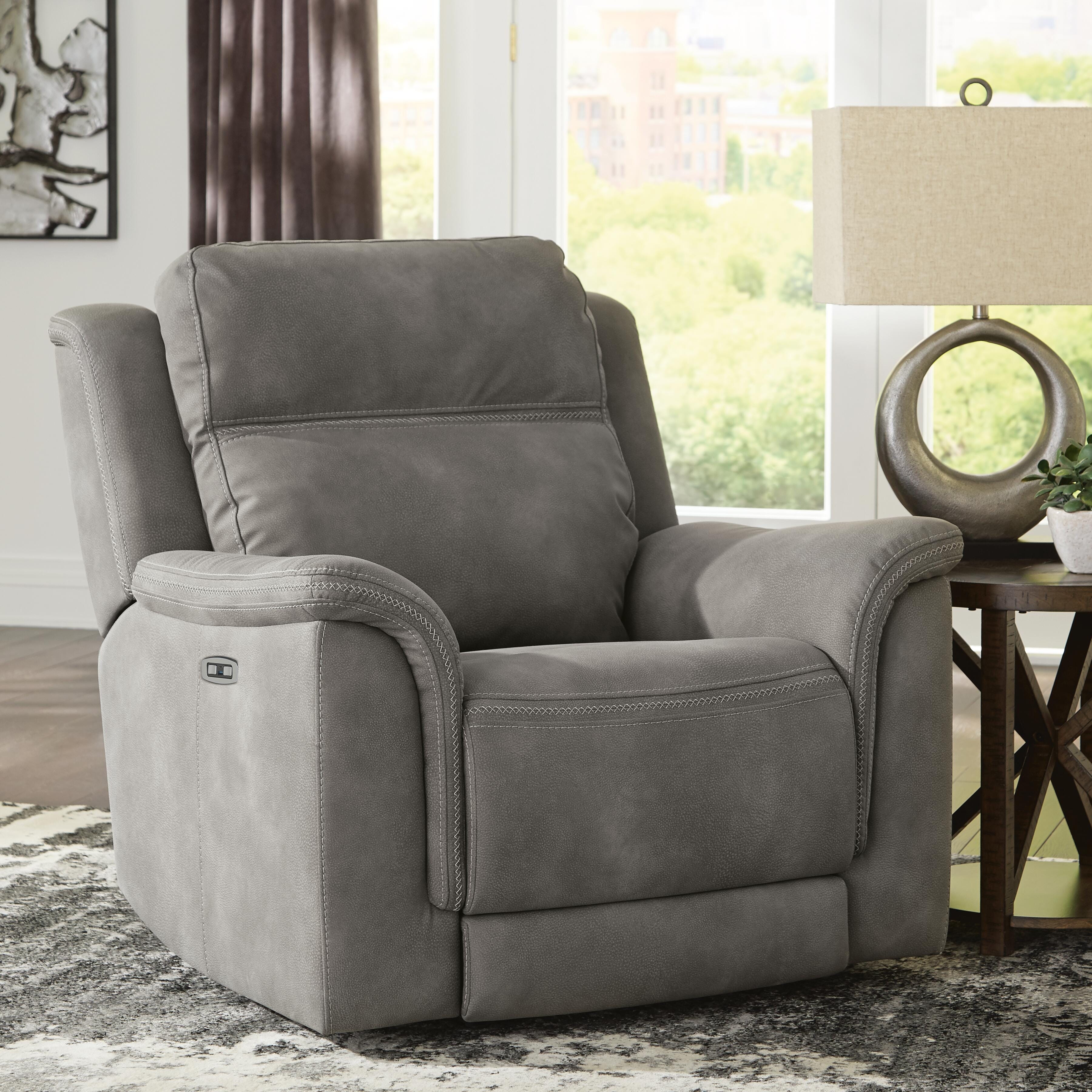 Pwr Recliner/adj Headrest