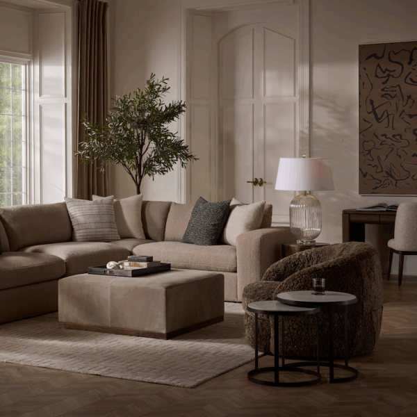 Round Nesting Tables