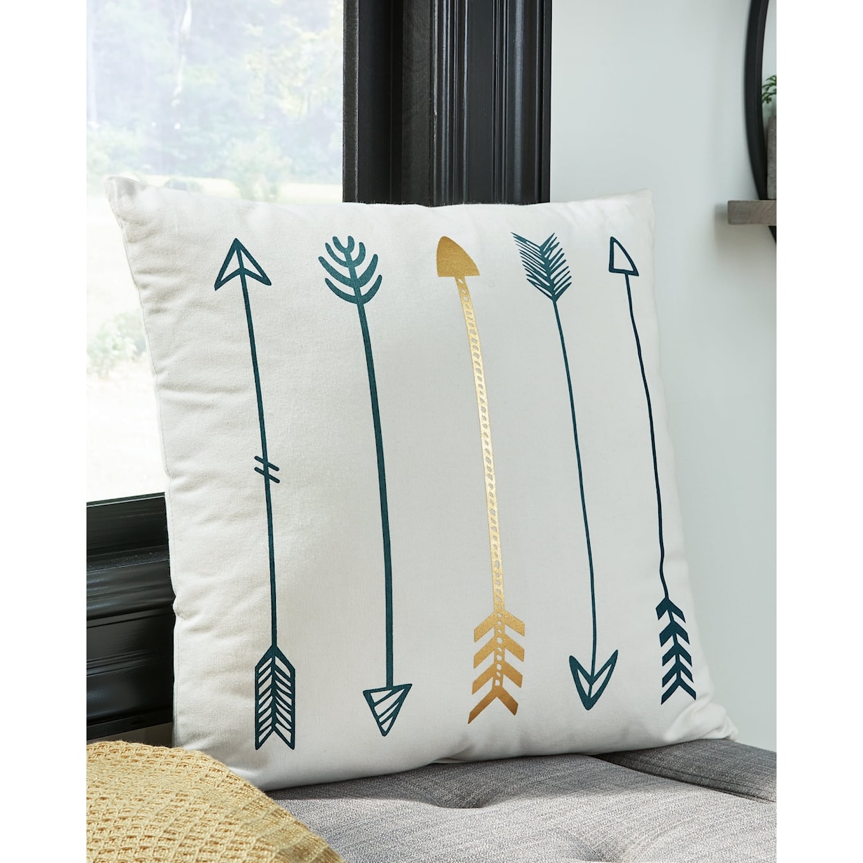 Signature Design Gyldan Pillow (Set of 4)