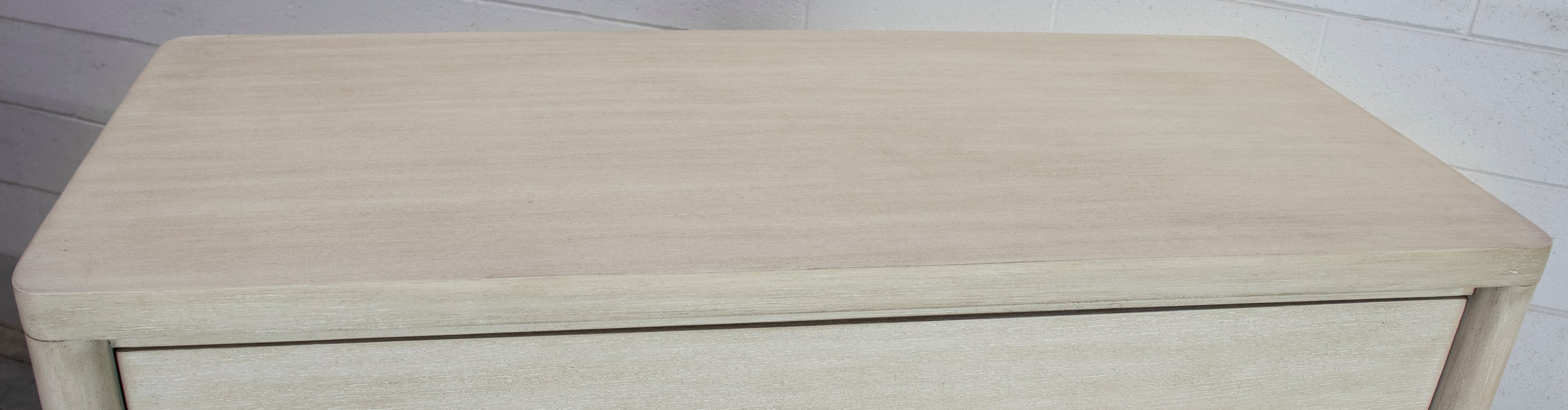 Riverside Furniture Laguna 5-Drawer Chest