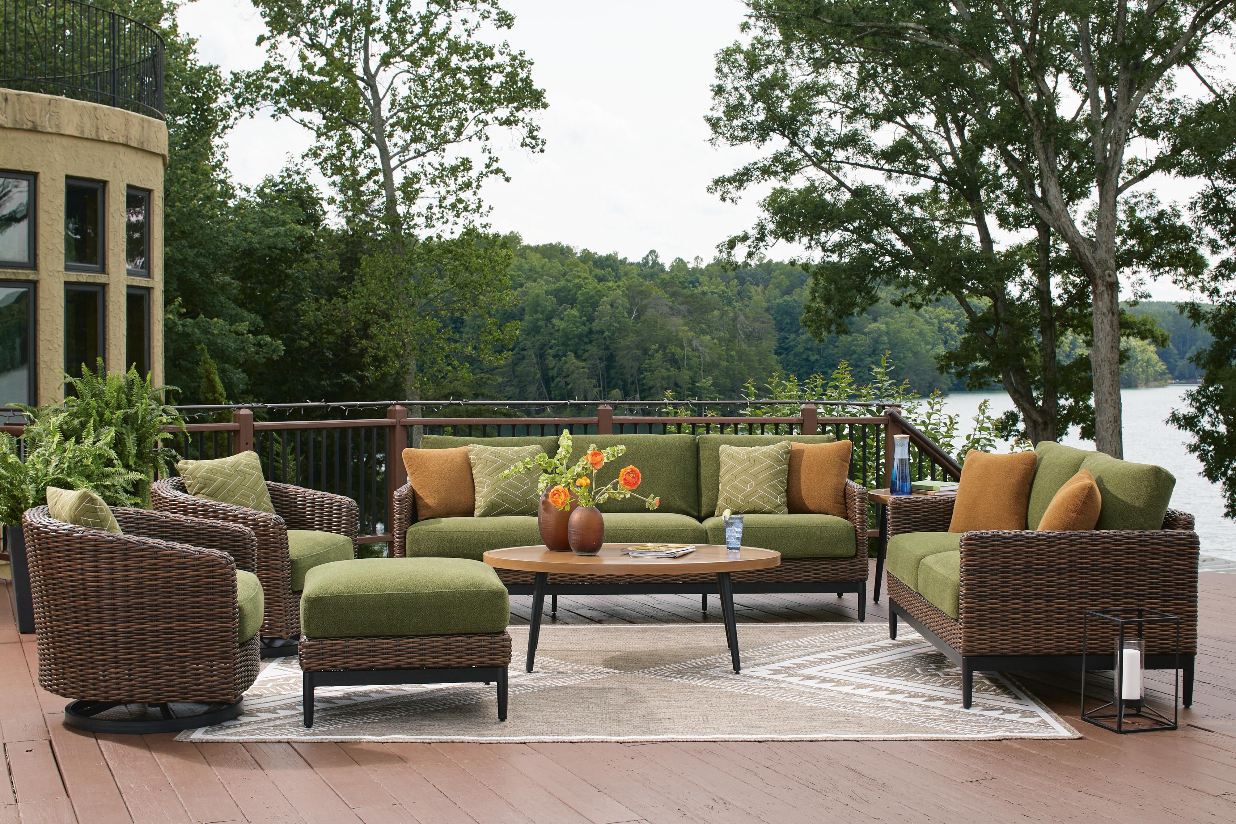 Signature Design by Ashley Horizon Hall Outdoor Ottoman With Cushion