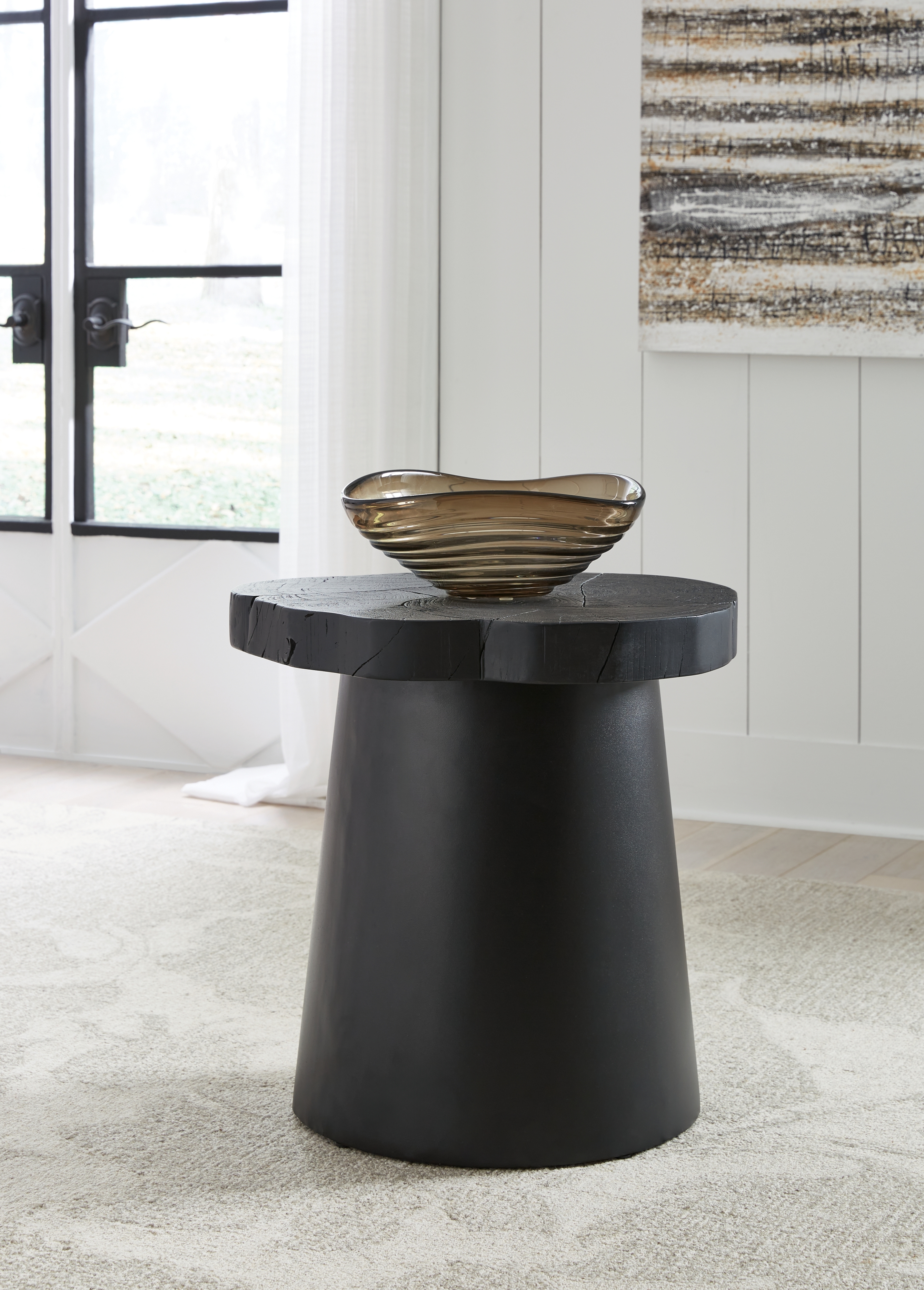 Signature Design by Ashley Wimbell Round End Table