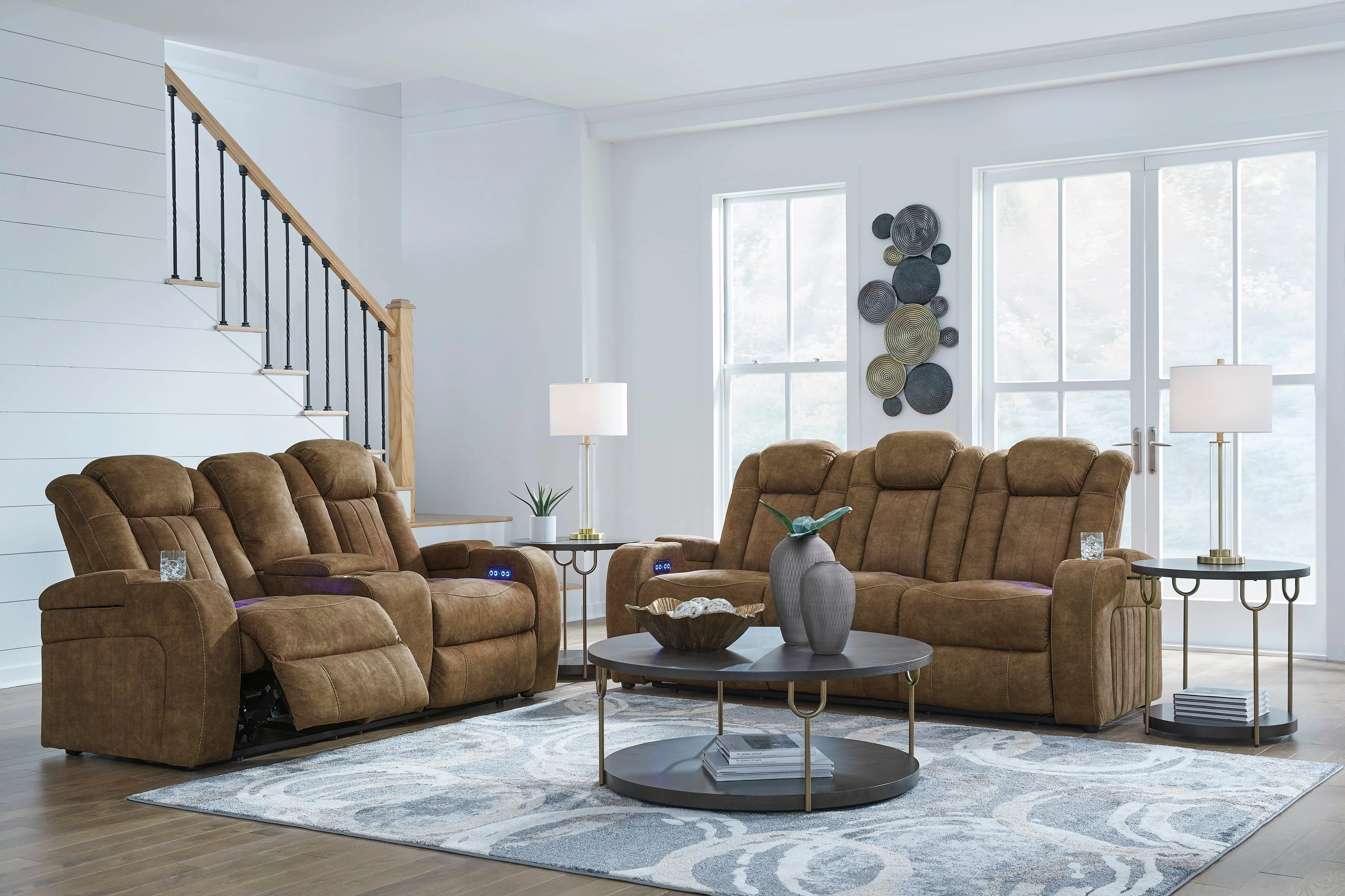 Signature Wiley 5241100 & 5241101 Contemporary 2Piece Living Room Set