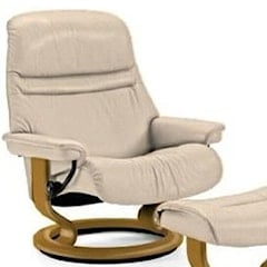 Large Reclining Chair with Classic Base