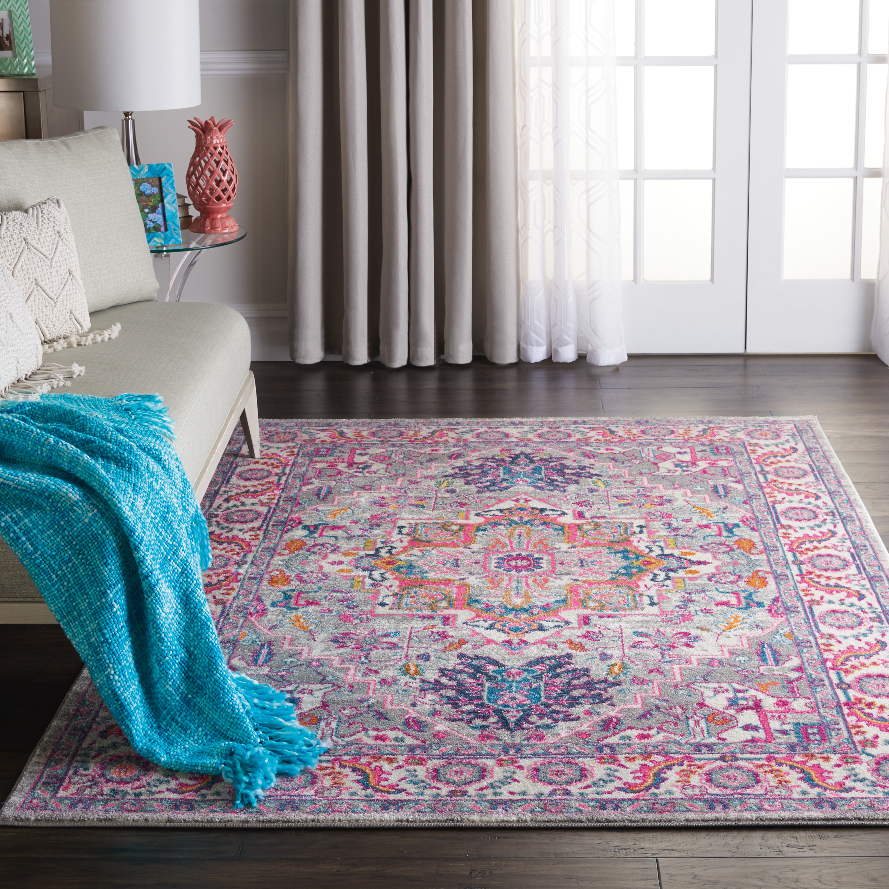 3'9" x 5'9"  Rug