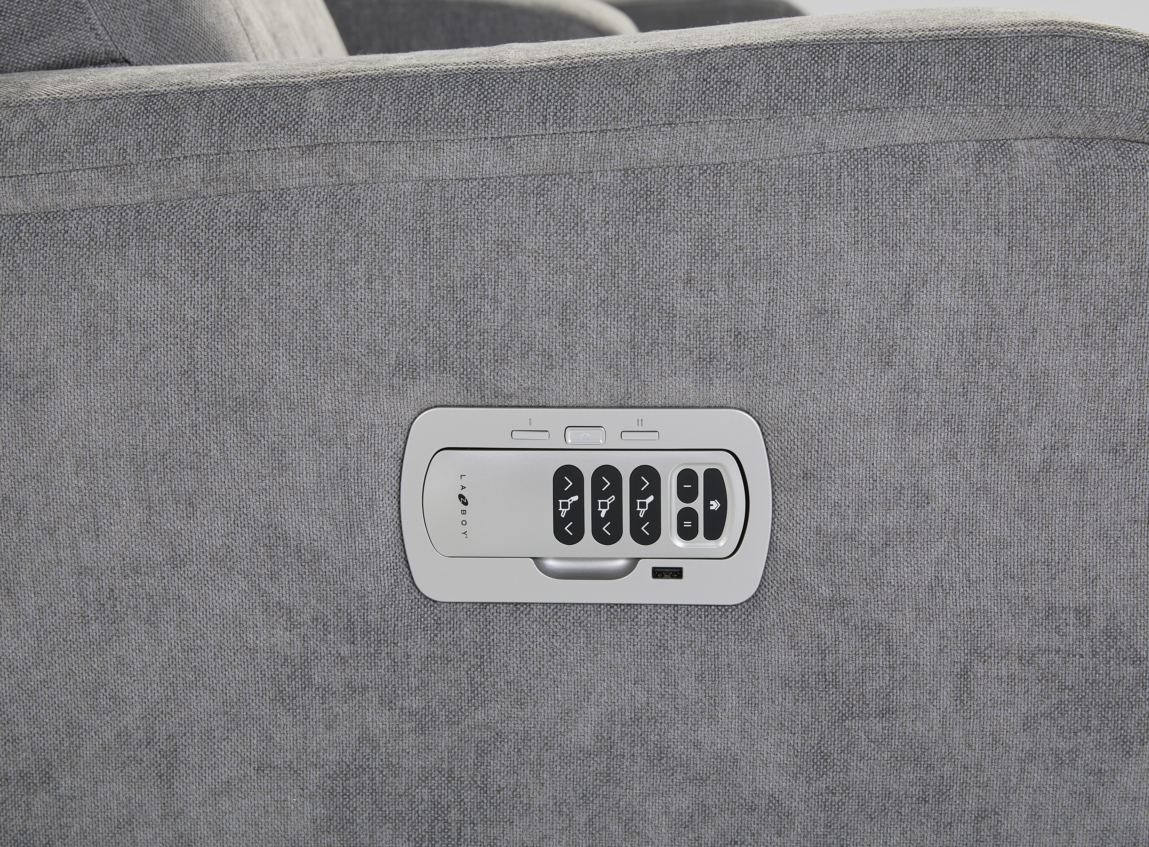 La-Z-Boy Baron Pwr. Recline Wall Loveseat w/Console/HR&Lum.