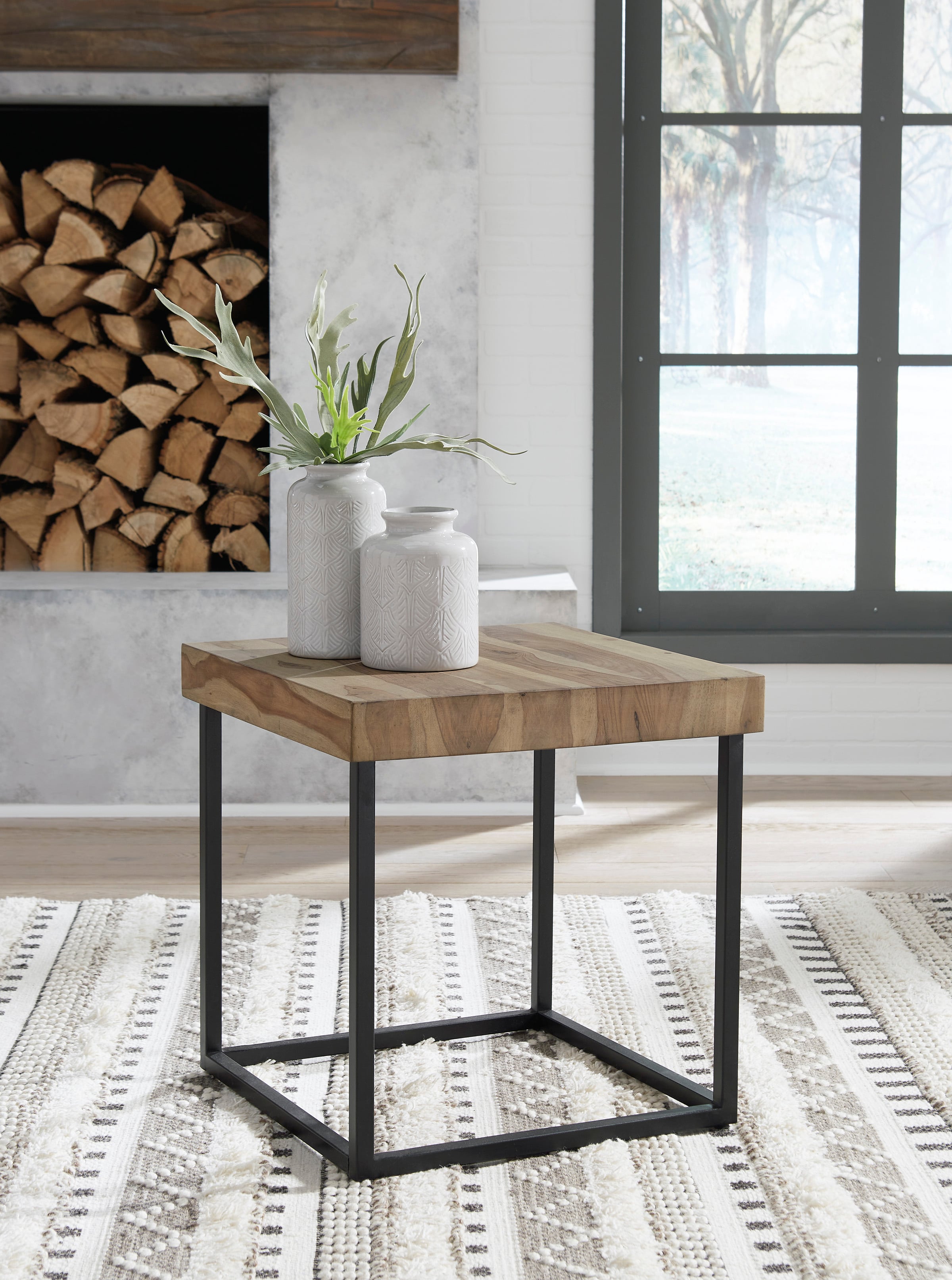 casual end tables