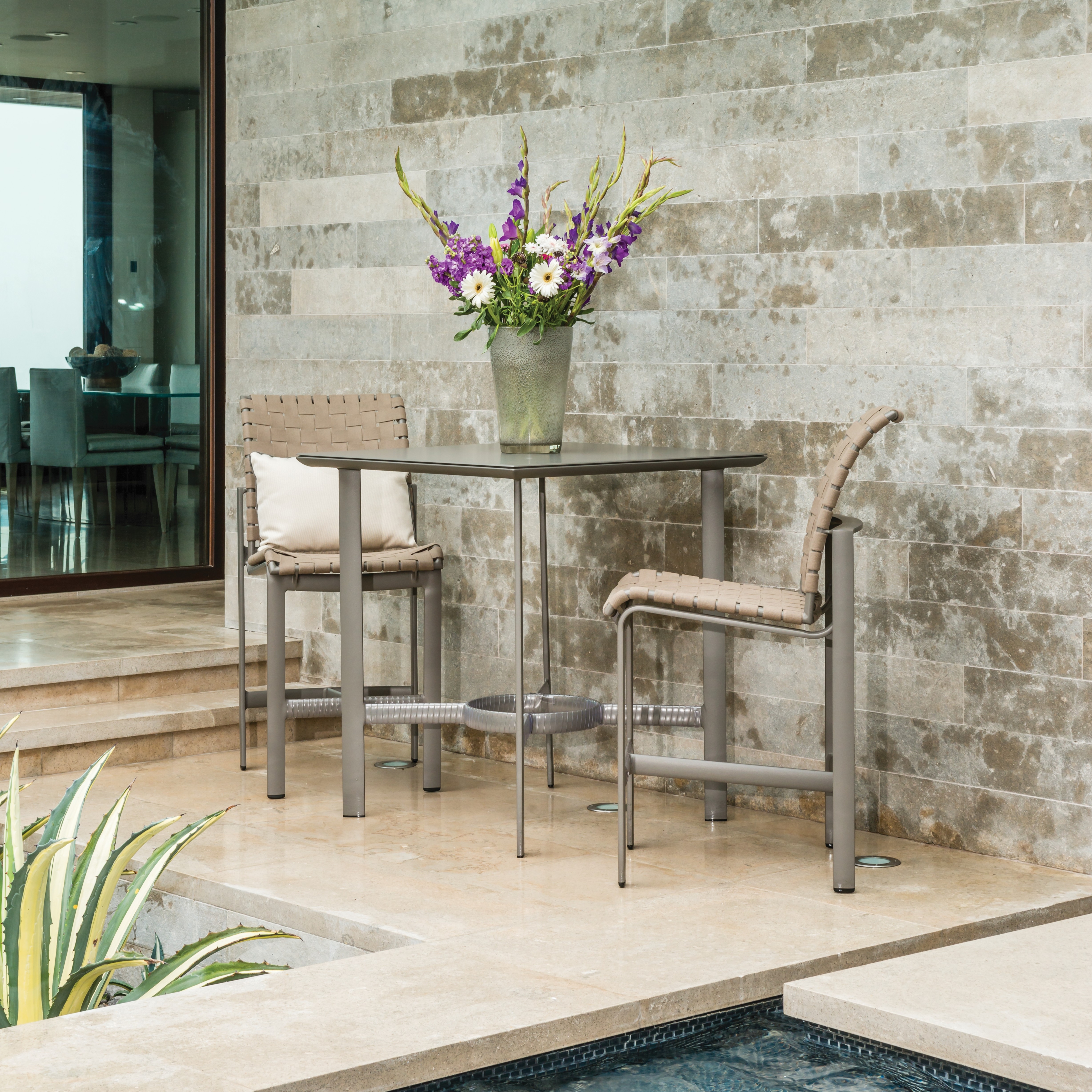 Brown Jordan Softscape Casual Strap Full-Back Barstool