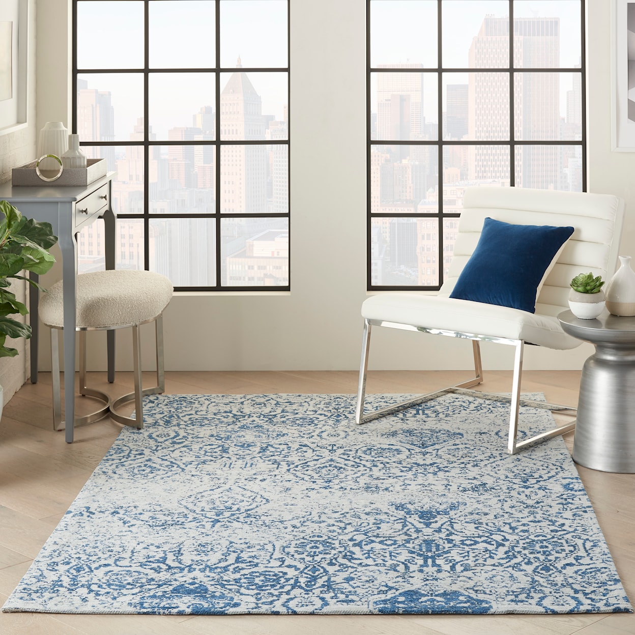 Nourison Damask 3'6" x 5'6"  Rug