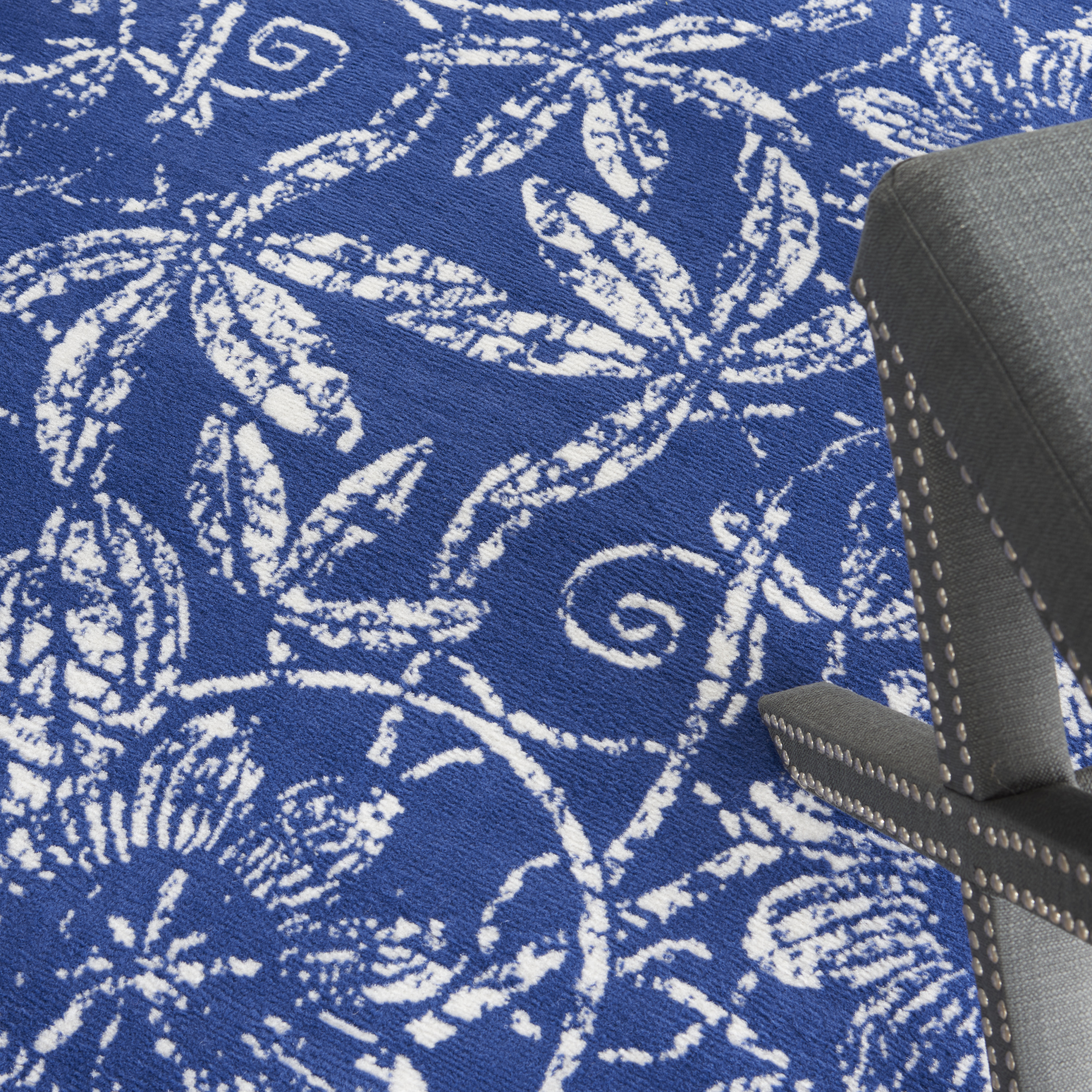 Nourison Whimsicle 5' Round  Rug