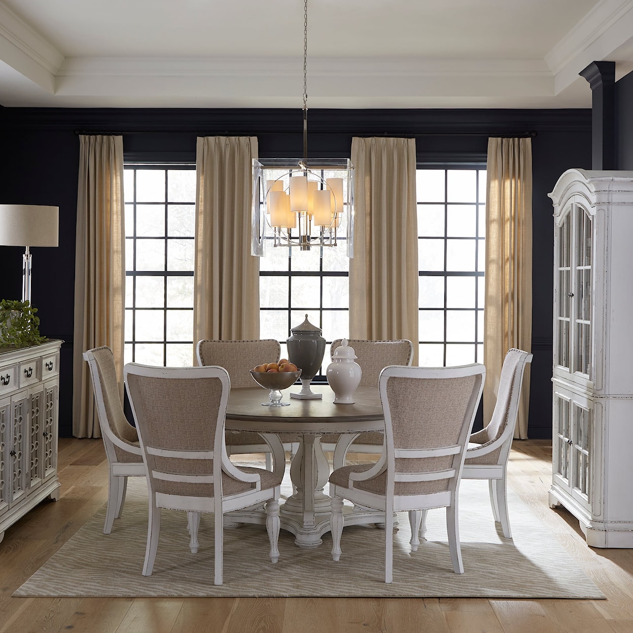 Liberty Furniture Magnolia Manor 7-Piece Dining Table Set