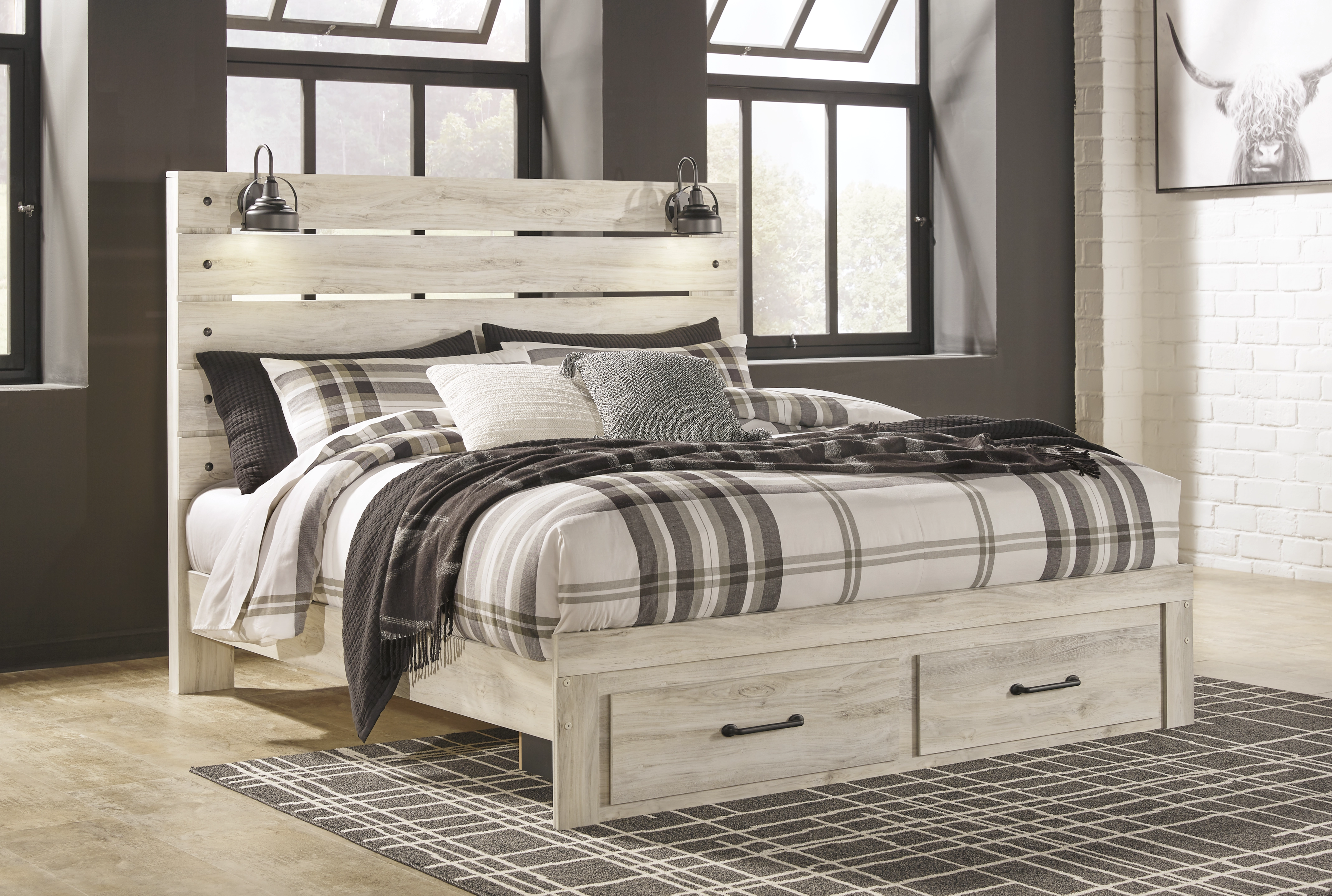 King Panel Storage Bed