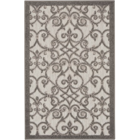 2'8" x 4'  Rug
